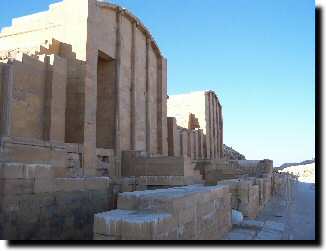 Maison de nord et du sud, o le roi recevait les hommages des peuples de Basse et Haute Egypte.